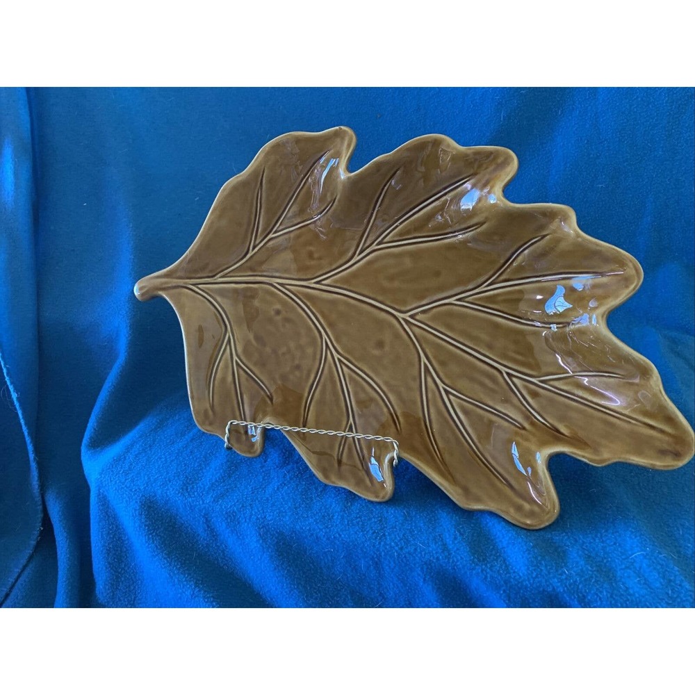 Pottery Barn, Leaf Platter